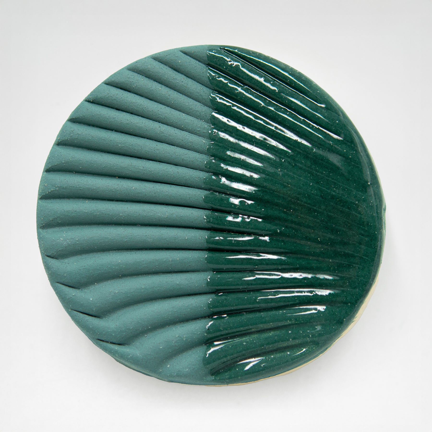 Curated visual reference: Visual Reference: Underglazes For Pottery